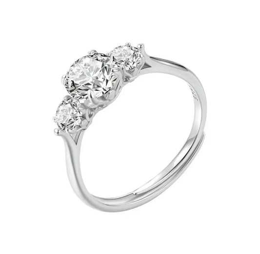 Gianina Moissanite Ring - Resizeable