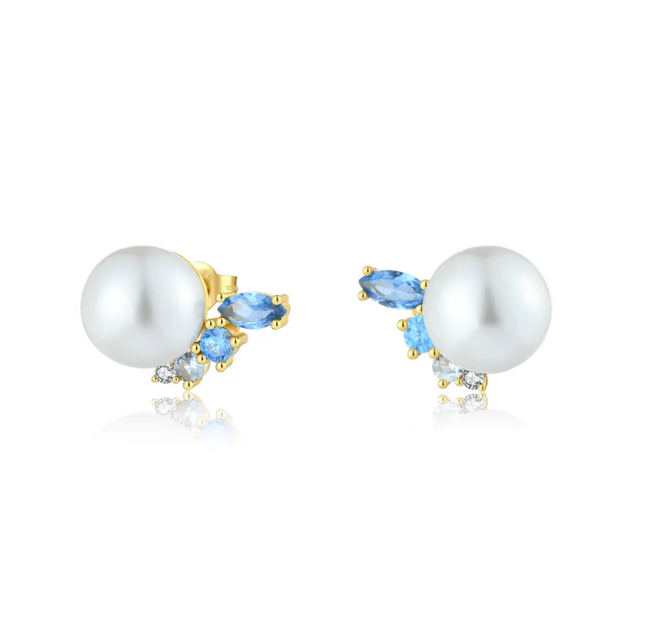 Iyla Pearl Earrings