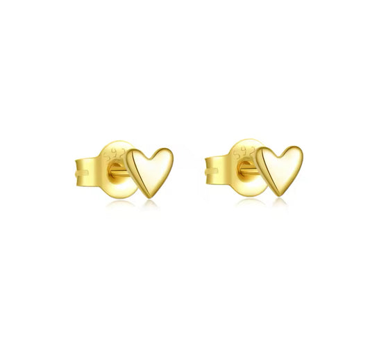 Whit Mini Heart Stud Earrings